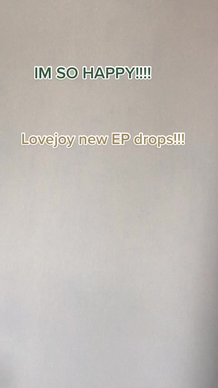 @lilibet 🏷