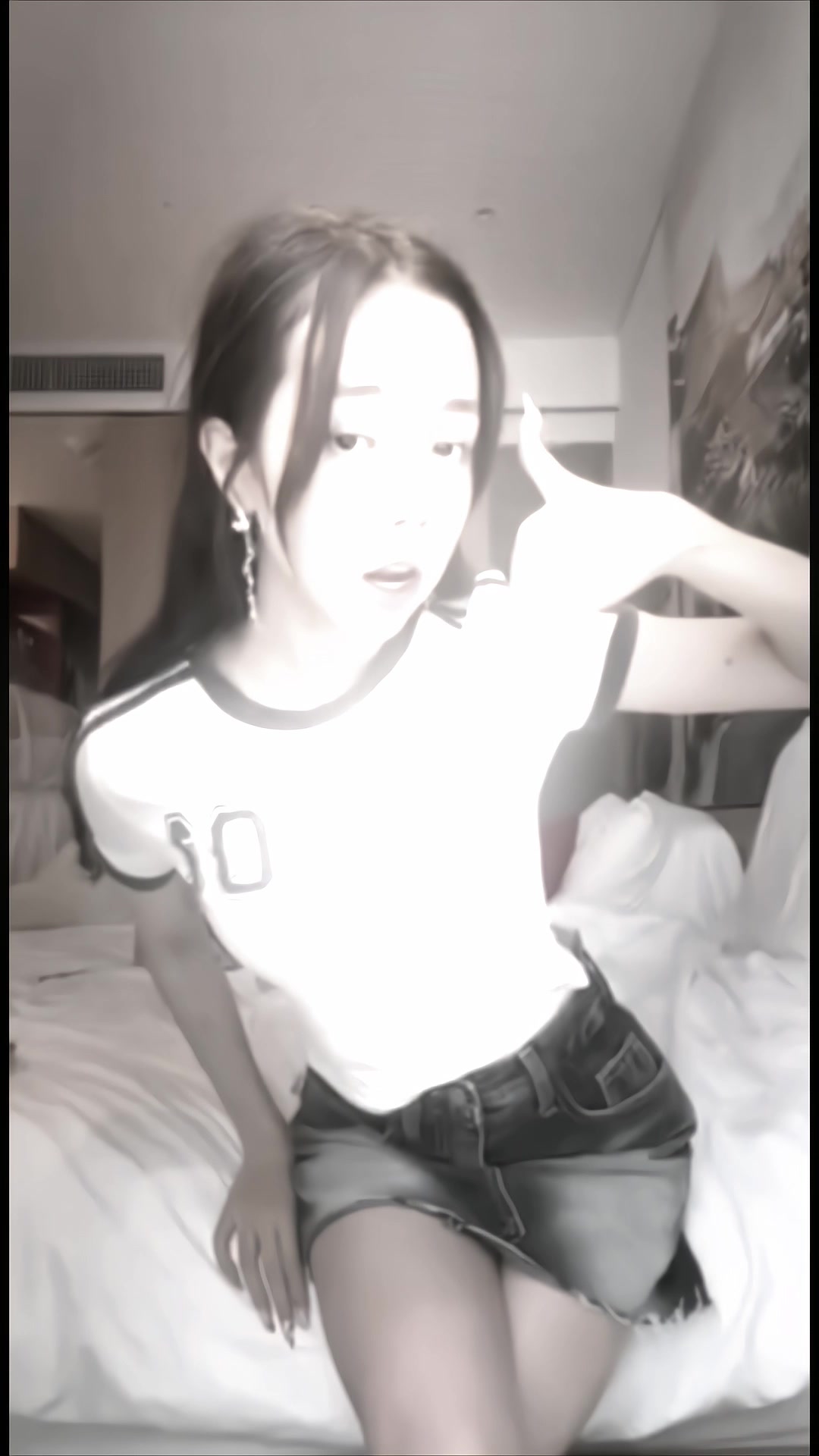@﹆+ ଘ