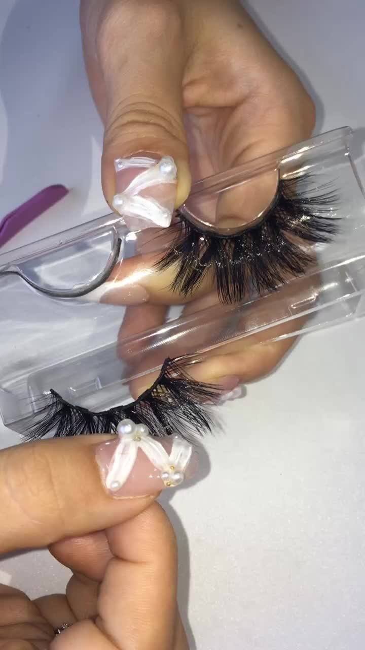 @Cliniquelashes