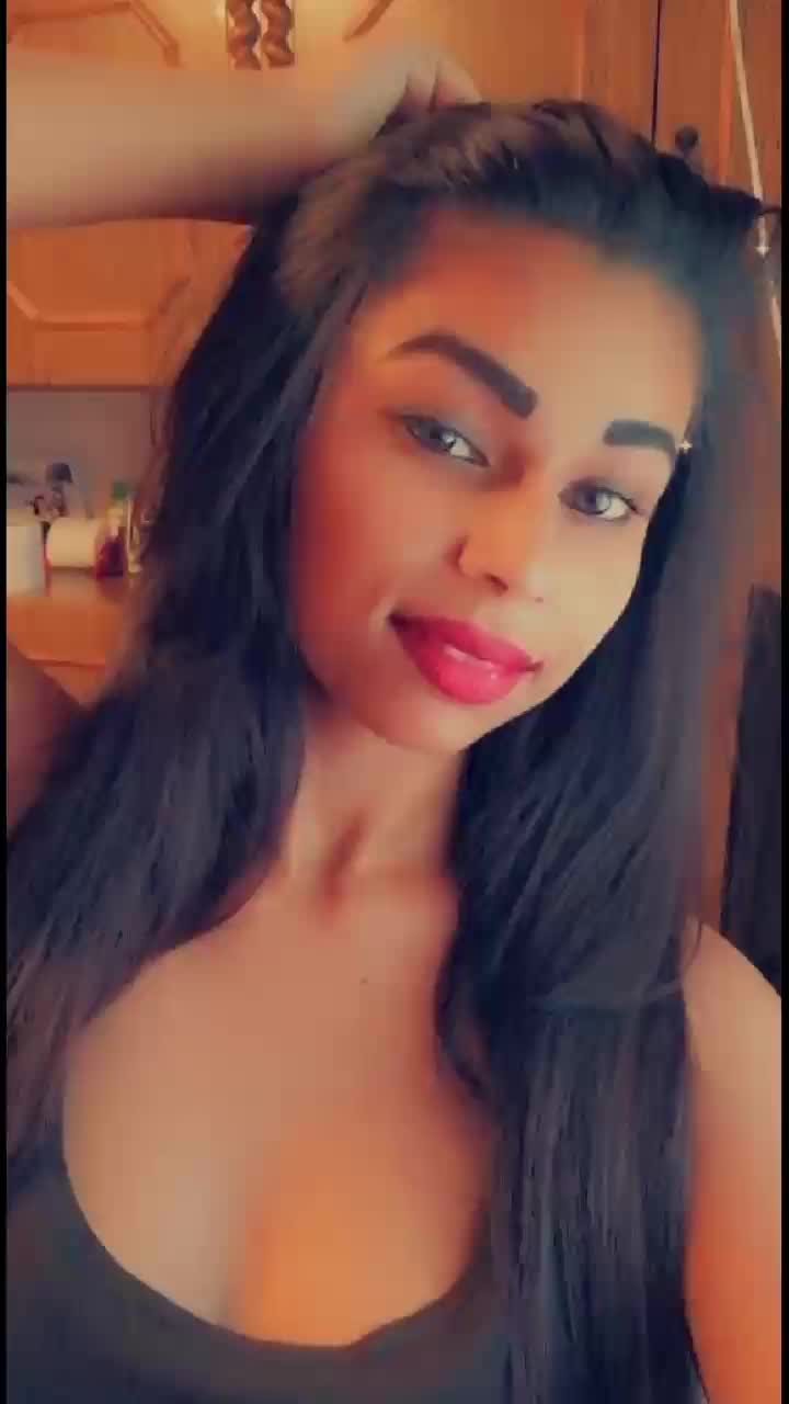 @Reni_reni