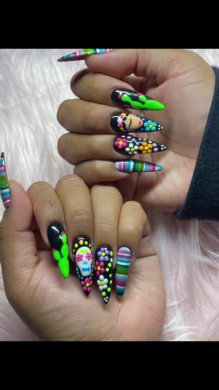 @Calii_naiils