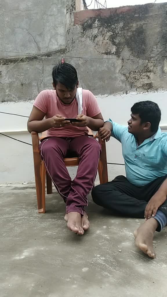 @Vickykamal