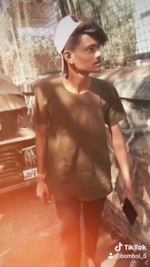 @Bomboi 💦