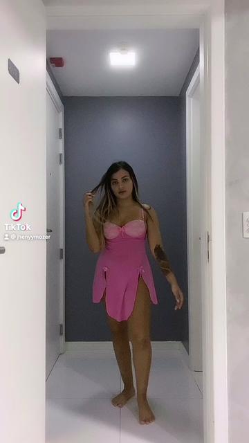 @🎀𝓑𝐚𝐫𝐛𝐢𝐞 𝓜𝗼𝘇𝗲𝗿🎀