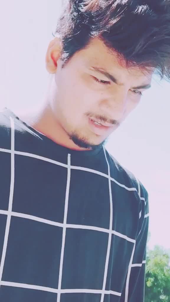 @lie_19_years_