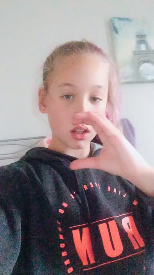 @Blondeeeeeee