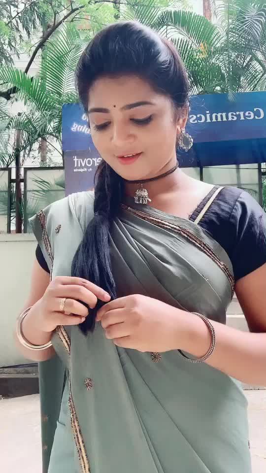 @DOLLY_AUSETTY_VJ