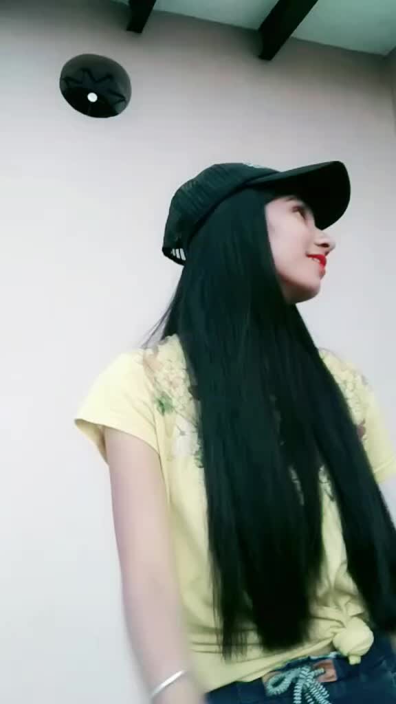 @👑shwëtä💝häñdä🔥