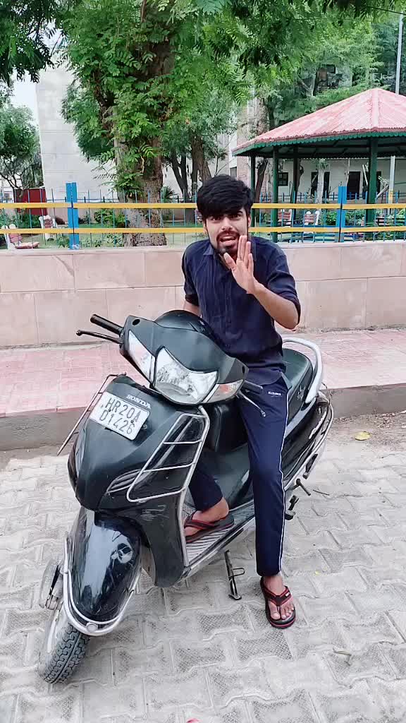@Kukreja_Dushyal
