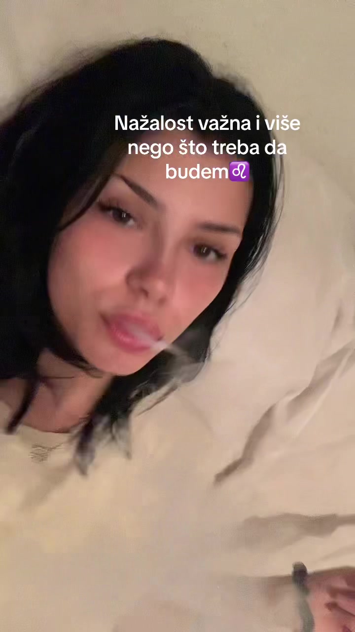 @hanozazzha