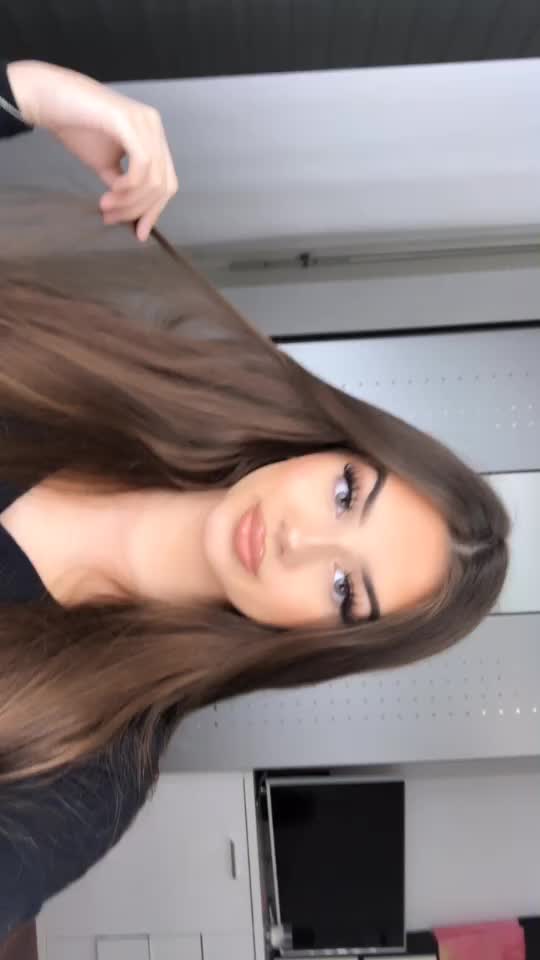 @Dzana
