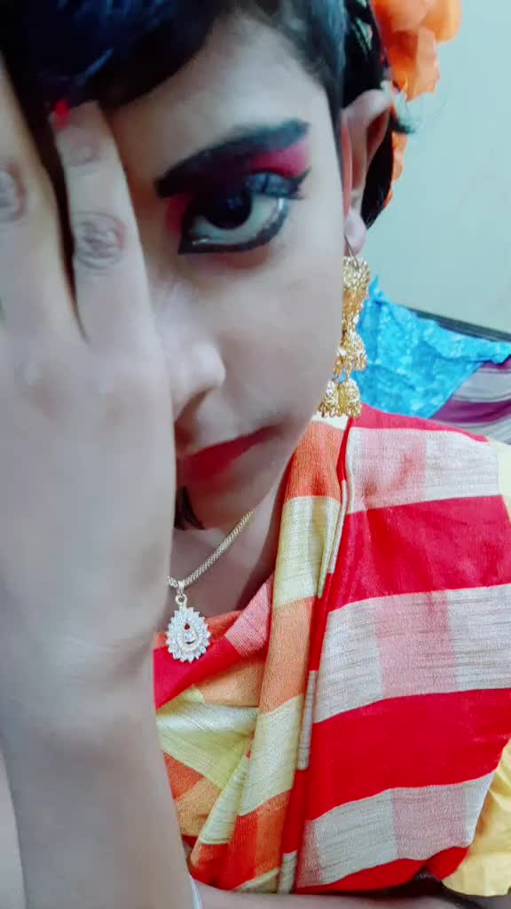 @Trina_🌍Howrah05 🌍