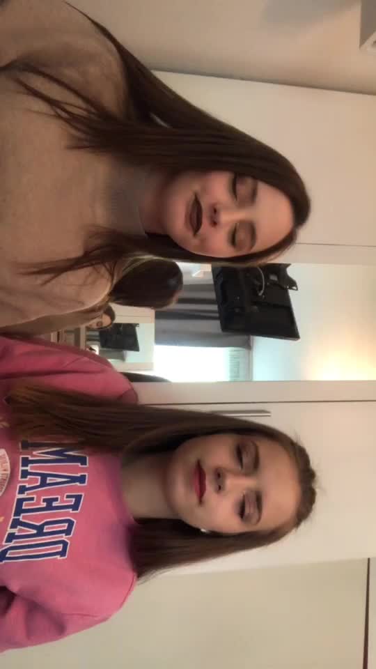 @Nataschaabhn