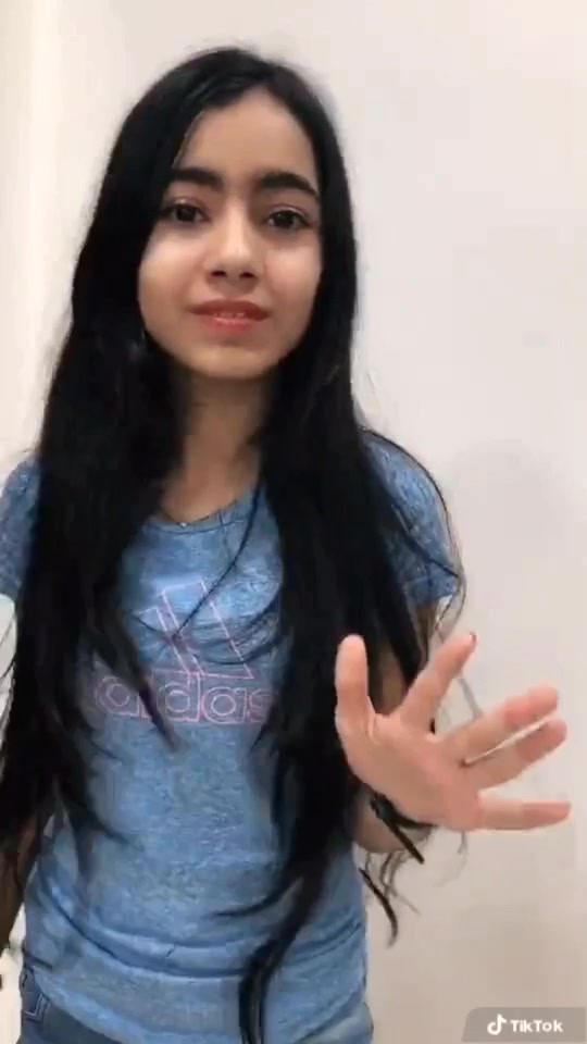 @Saina🧚🏻♀️