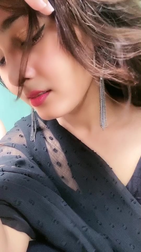 @Yamini Manral🌼