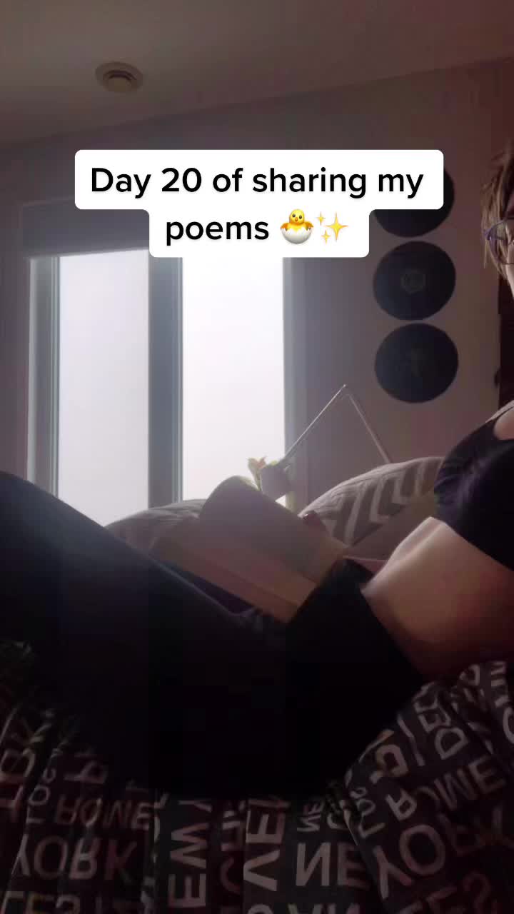 @elisfeather