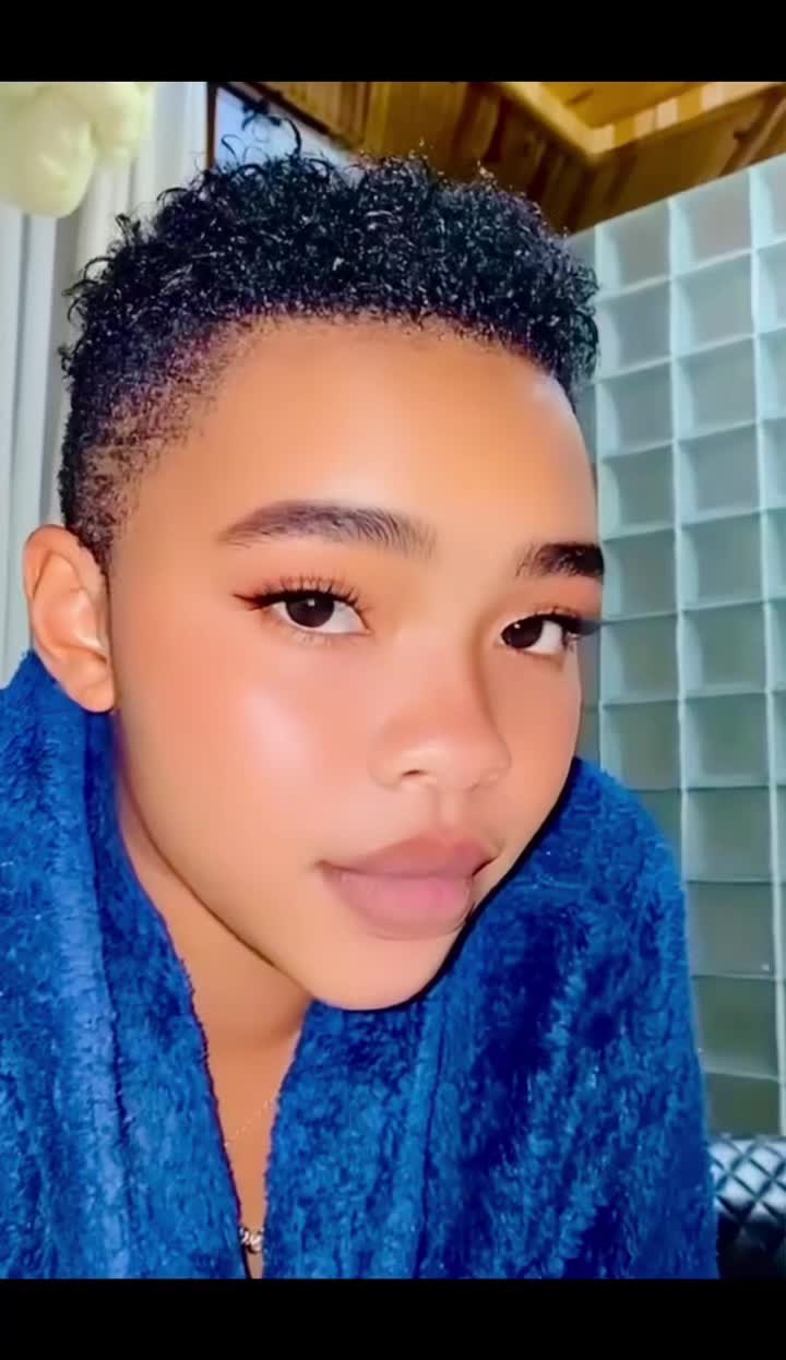 @Lydia de cute