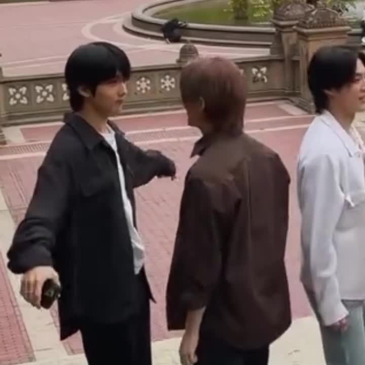 @๐๐๐