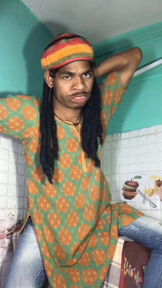 @funnyboy___
