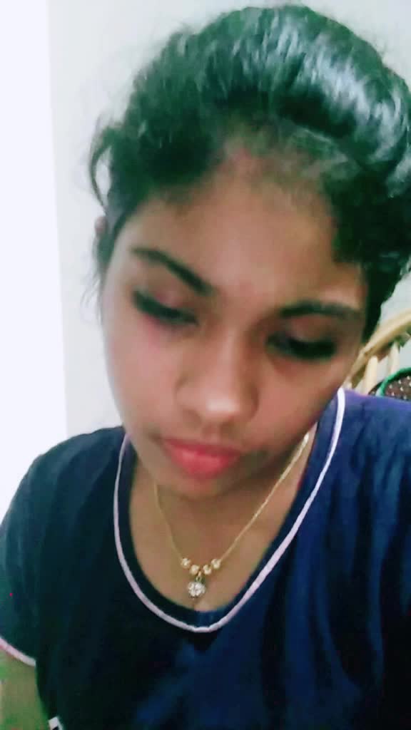 @Niyathi._.Santhosh