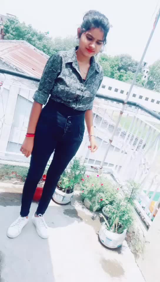 @topgirl😘😘