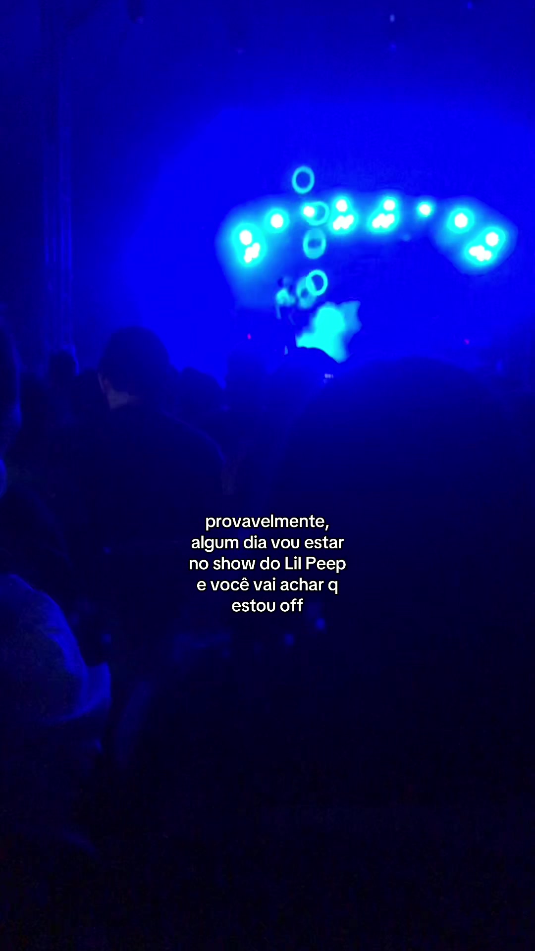 @✮