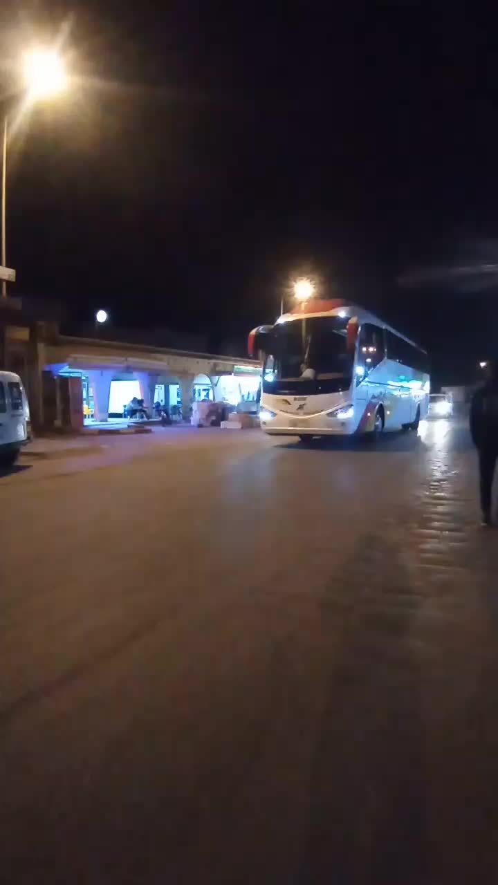 @Reda Ezzohoure