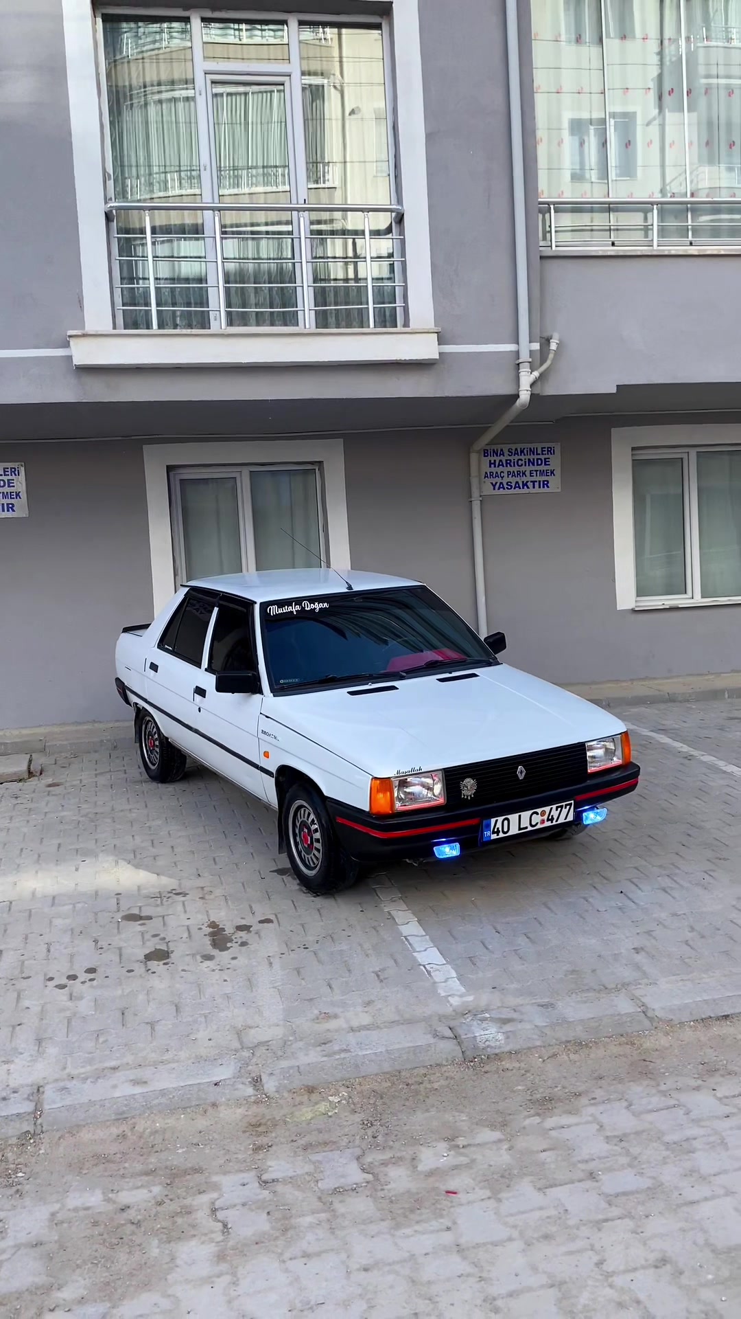 @︎︎"Mustafa"