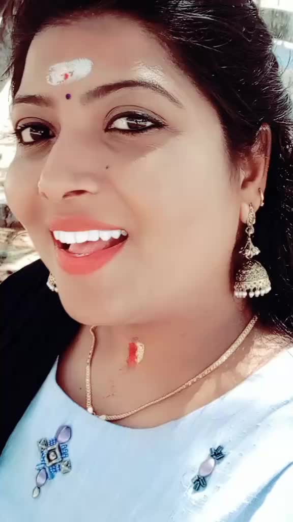 @Santhiyaa Ilangovan
