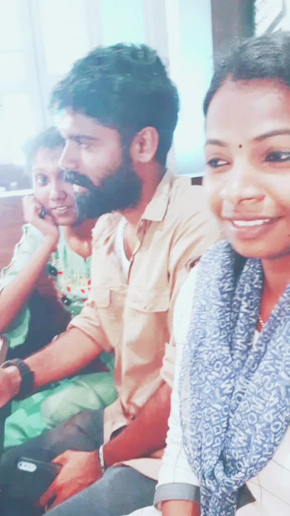 @Athira Vavachiiii