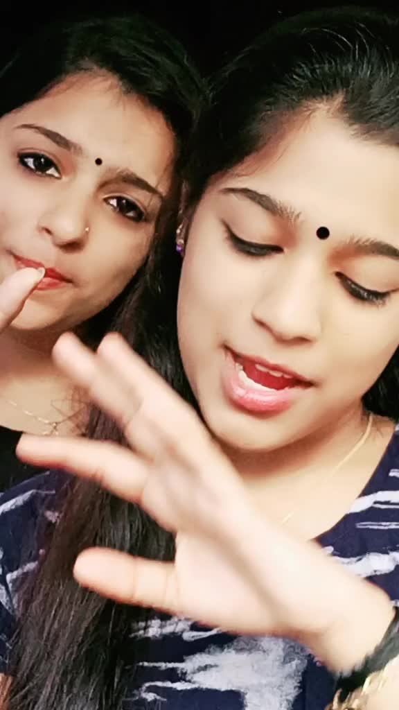 @Aishu Anu 👭