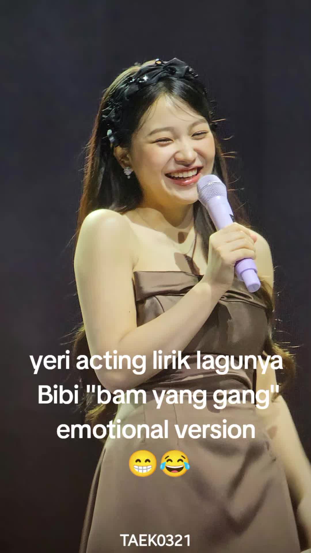 @Tia 🥸
