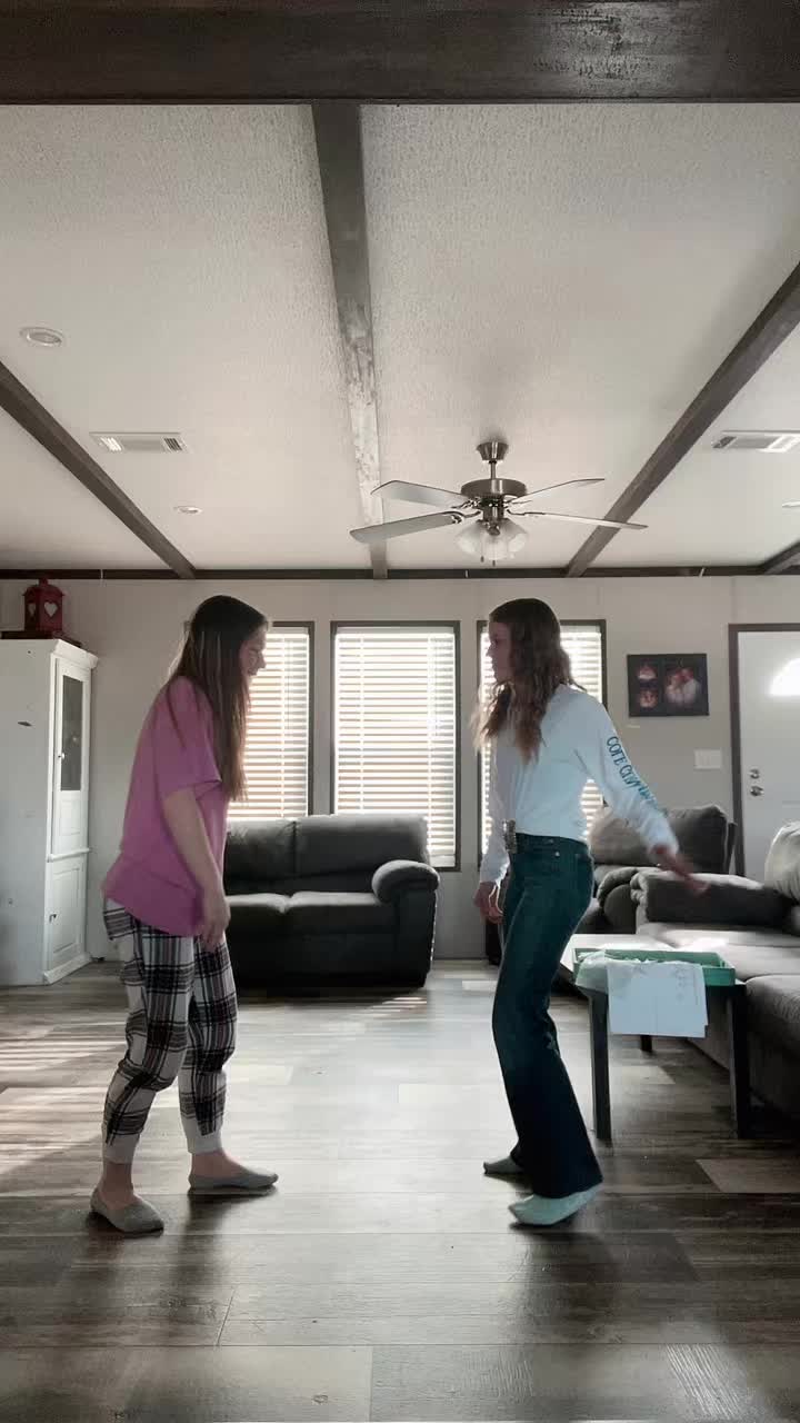 @Kaitlyn 🫥