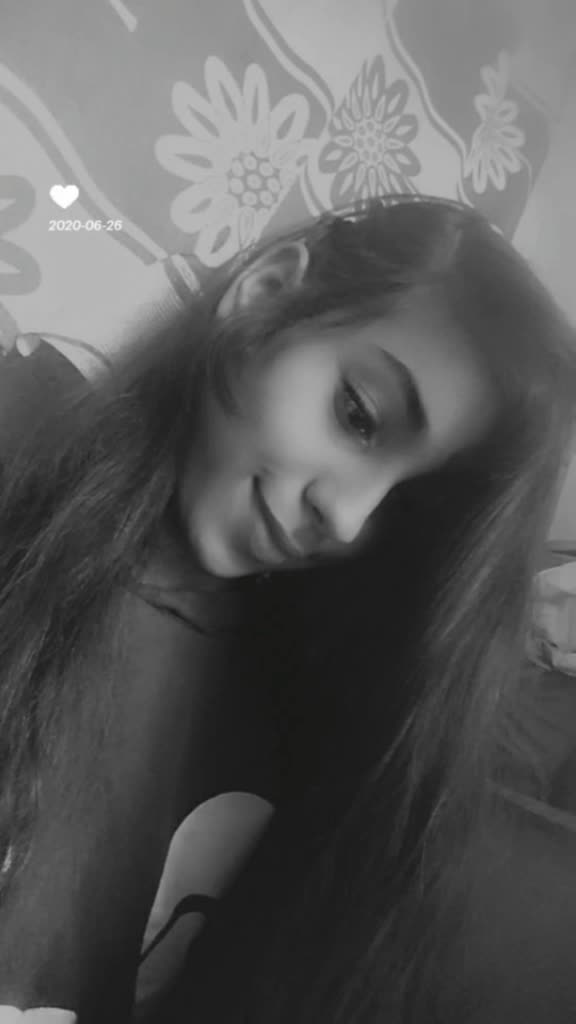 @shipra yadav 😚😙