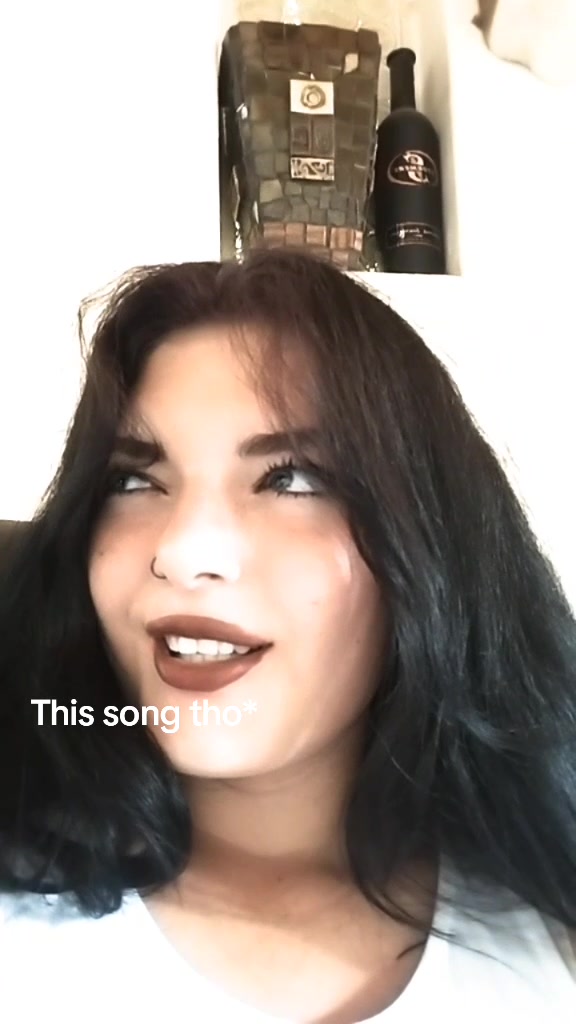 @Meggii