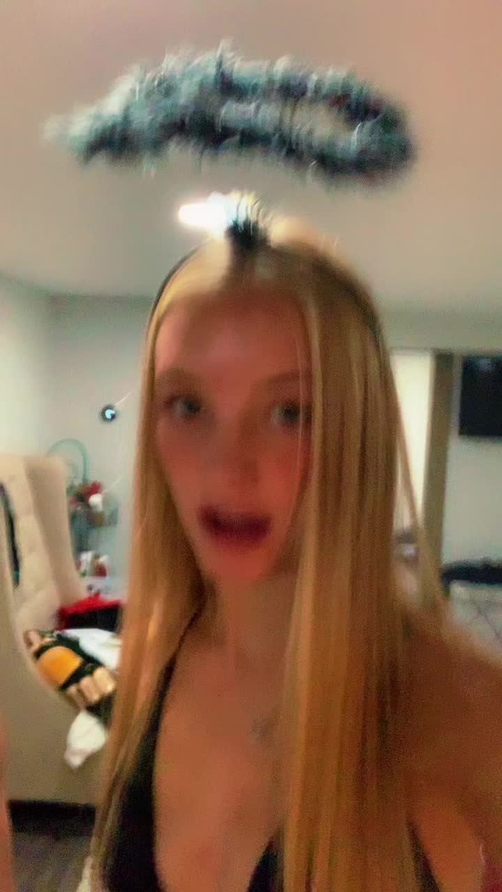 @Caitlain