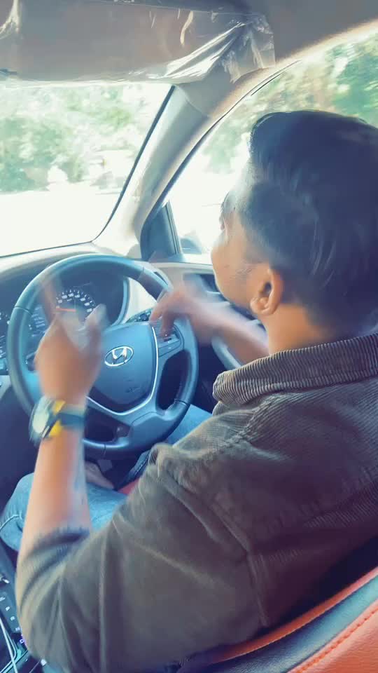 @Bhavik Mhatre💸