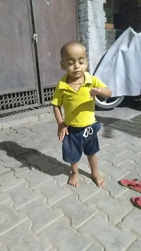 @Ãttrãçtîvè Adil