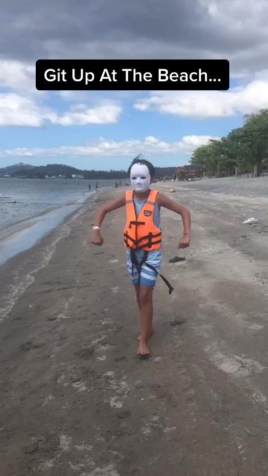 @The Masked TikToker