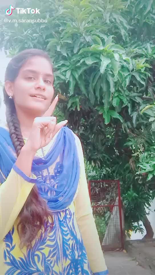 @Abinaya SP😀