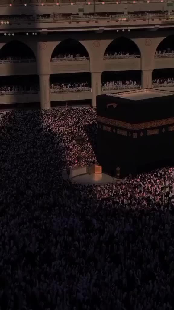 @𝘼𝙌𝙎𝘼🎭