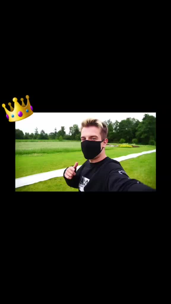 @👑