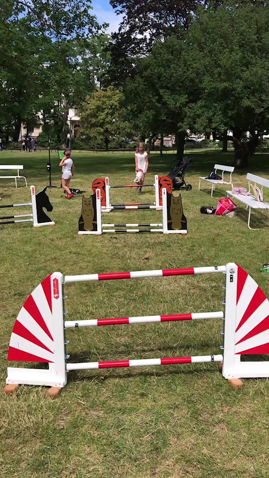 @Älskar hästar