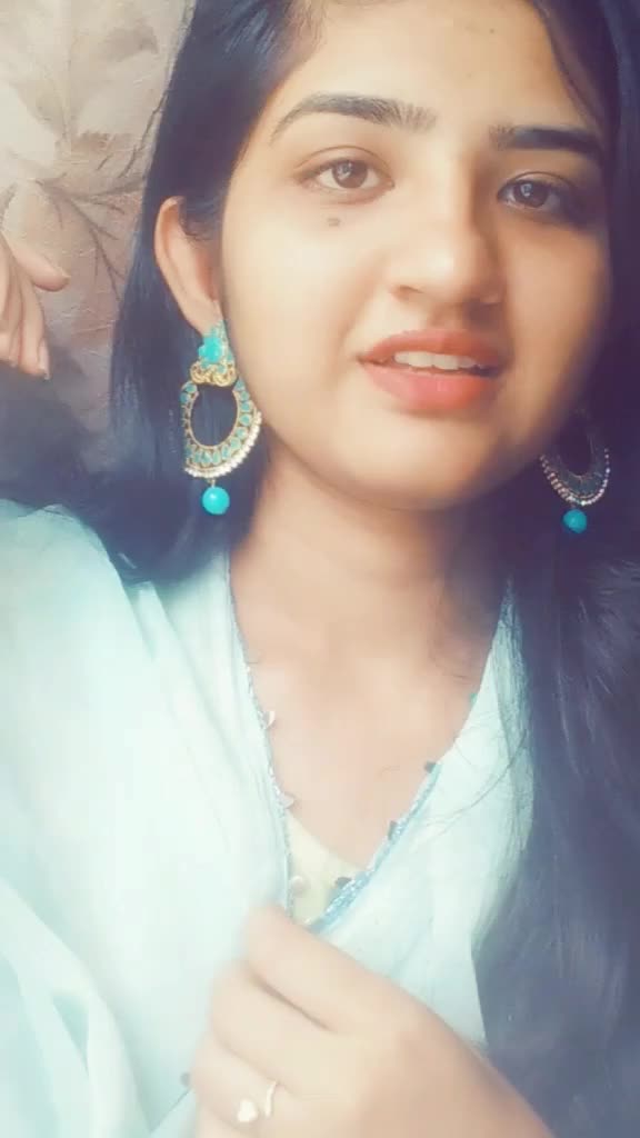 @Saloni Rabara💕