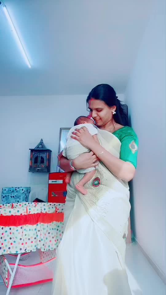 @അമ്മിണി