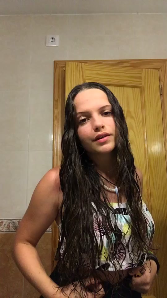 @luciaabelando
