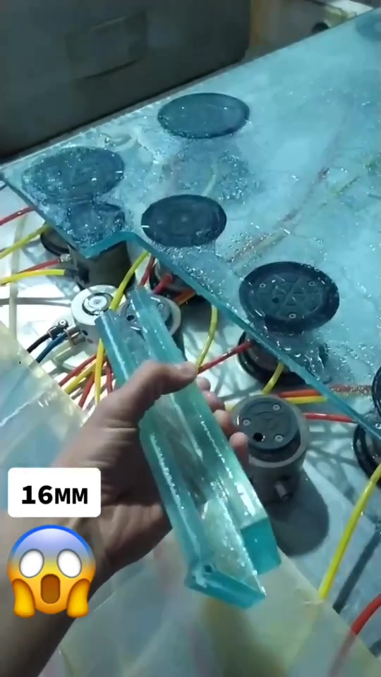 @СтеклянНый