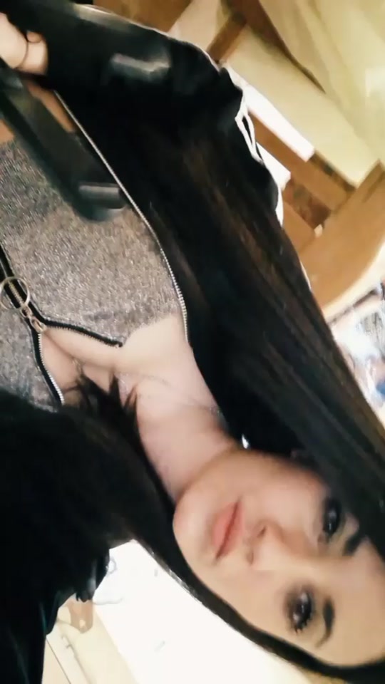 @Jessica Cerillo