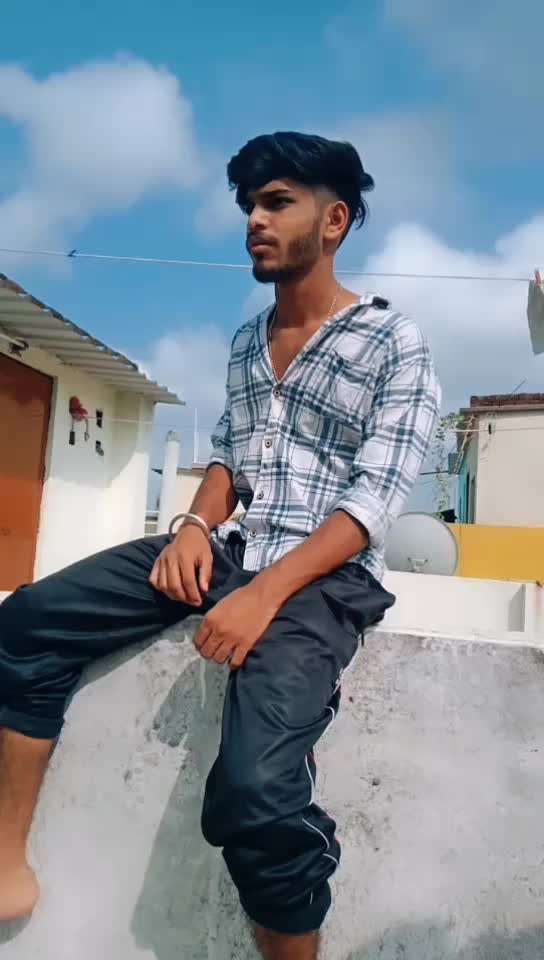 @Akashsolankiofficial ⚡