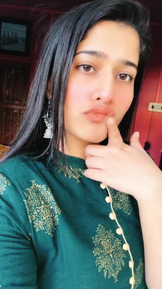 @shreya